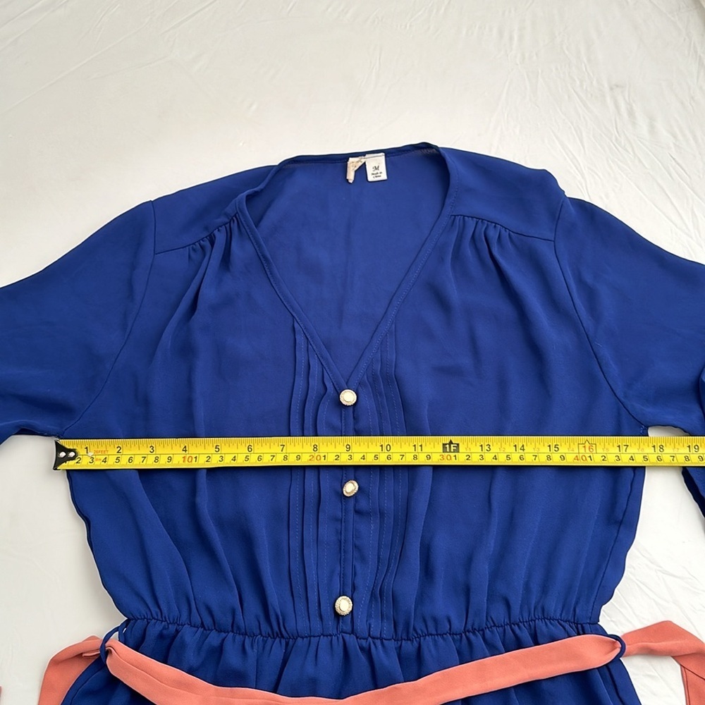 Francesca’s electric blue v-neck button front three quarter sleeve dress - Picture 7 of 12